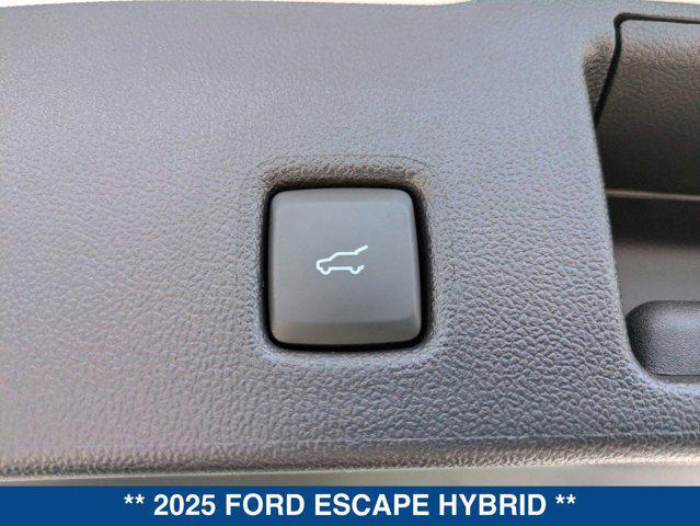 new 2025 Ford Escape car, priced at $39,015