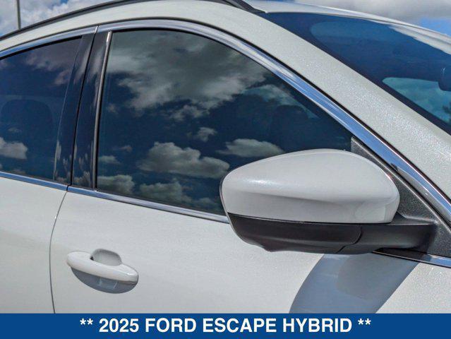 new 2025 Ford Escape car, priced at $39,015