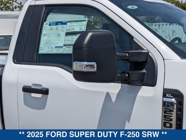 new 2025 Ford F-250 car, priced at $45,325