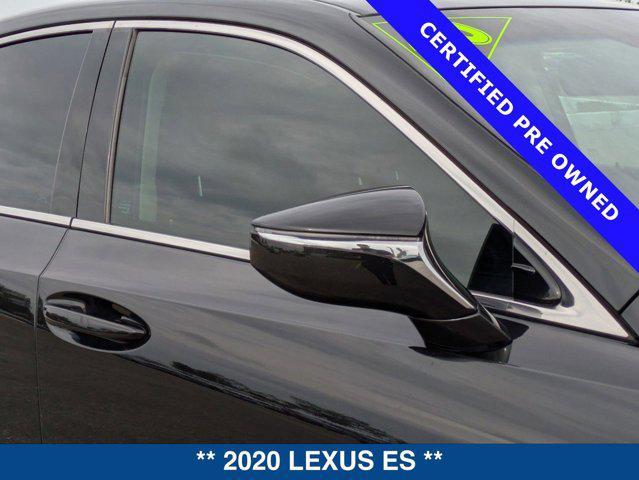 used 2020 Lexus ES 300h car, priced at $31,000