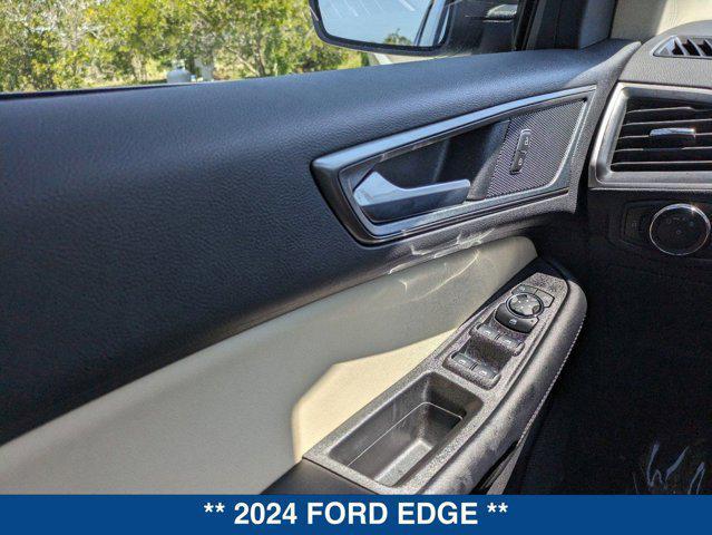 new 2024 Ford Edge car, priced at $36,060