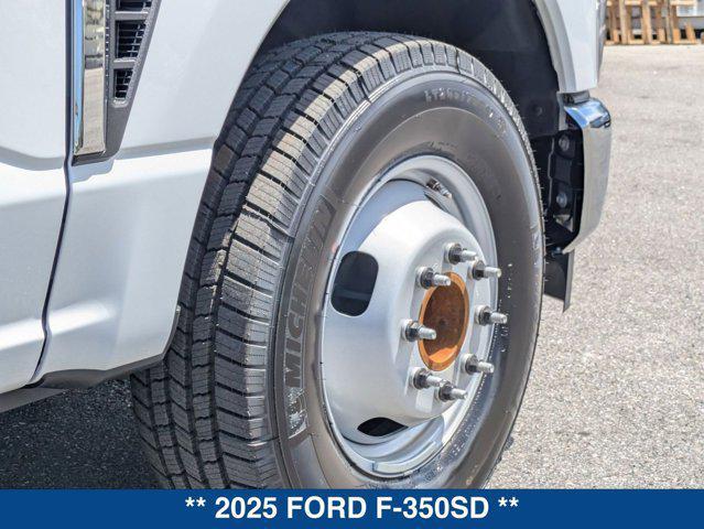 new 2025 Ford F-350 car, priced at $53,775