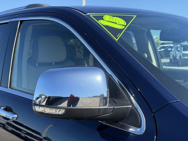 used 2015 Jeep Grand Cherokee car, priced at $13,900