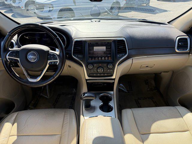 used 2015 Jeep Grand Cherokee car, priced at $13,900