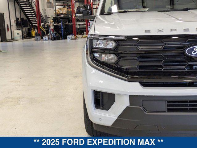 new 2025 Ford Expedition Max car, priced at $69,370