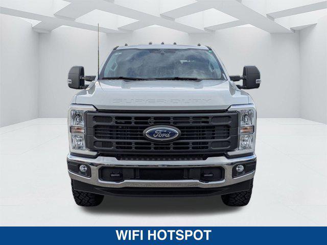 new 2025 Ford F-250 car, priced at $54,029