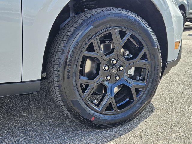 new 2025 Ford Maverick car, priced at $40,070