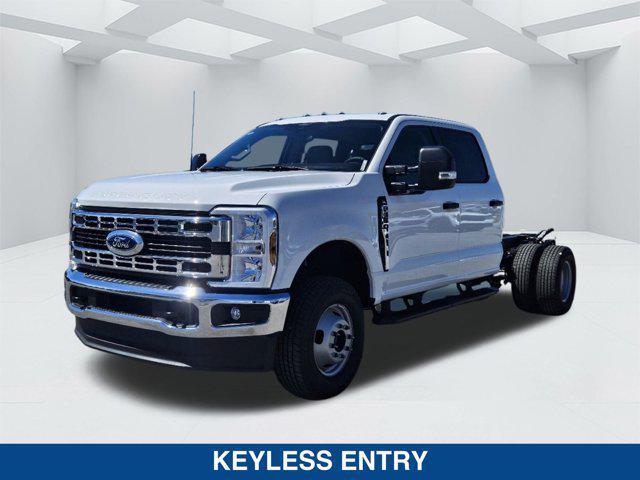 new 2024 Ford F-350 car, priced at $58,860
