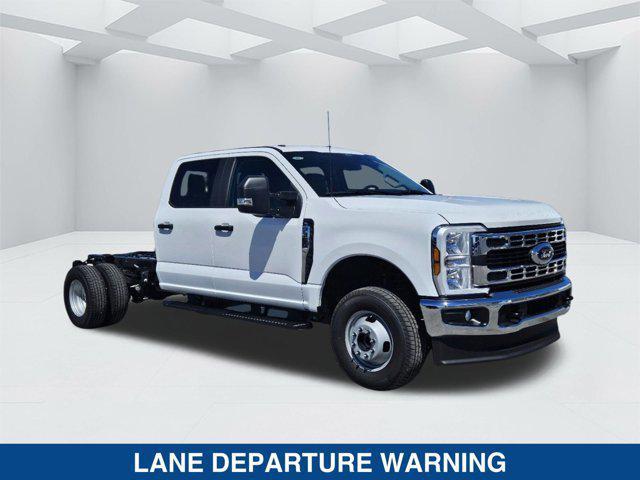 new 2024 Ford F-350 car, priced at $58,860