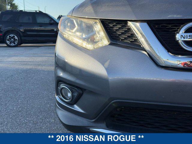 used 2016 Nissan Rogue car, priced at $11,500