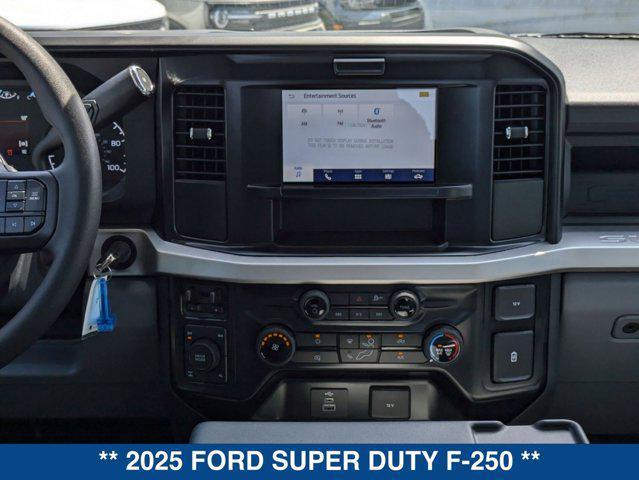 new 2025 Ford F-250 car, priced at $51,074