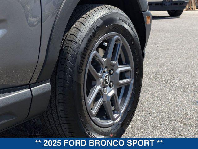 new 2025 Ford Bronco Sport car, priced at $30,171