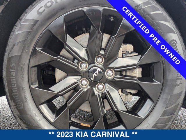 used 2023 Kia Carnival car, priced at $41,700