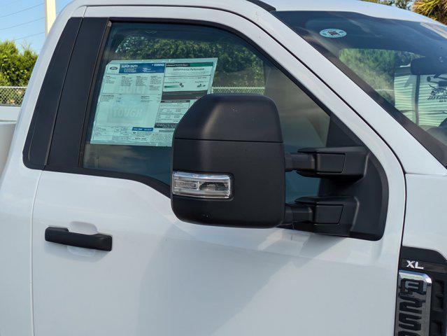 new 2025 Ford F-250 car, priced at $43,825