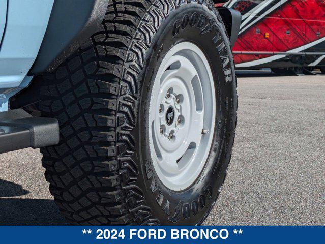 new 2024 Ford Bronco car, priced at $54,425