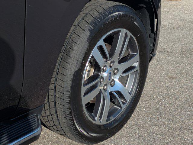 used 2022 Ford Expedition Max car, priced at $39,500