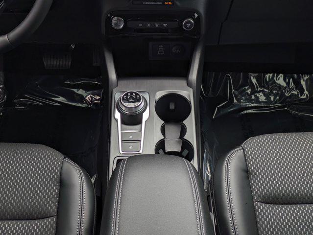 new 2025 Ford Escape PHEV car, priced at $33,550
