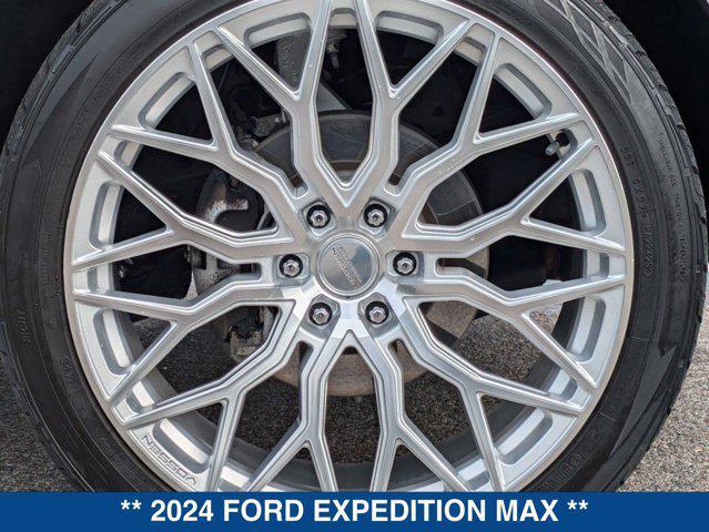 used 2024 Ford Expedition car, priced at $81,997