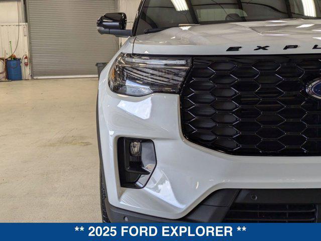 new 2025 Ford Explorer car, priced at $57,228