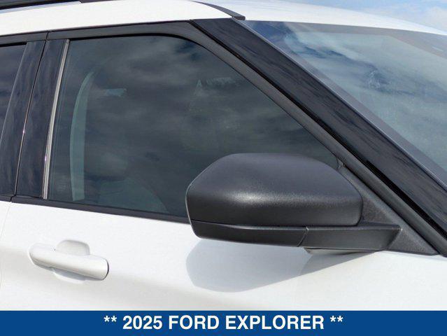 new 2025 Ford Explorer car, priced at $44,305