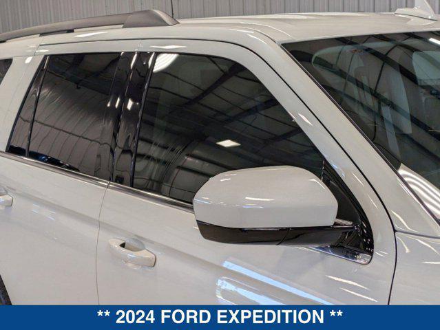 new 2024 Ford Expedition car, priced at $58,570