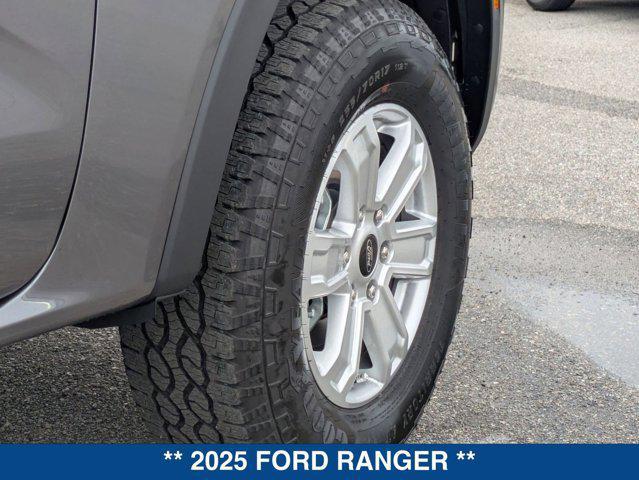 new 2025 Ford Ranger car, priced at $33,695