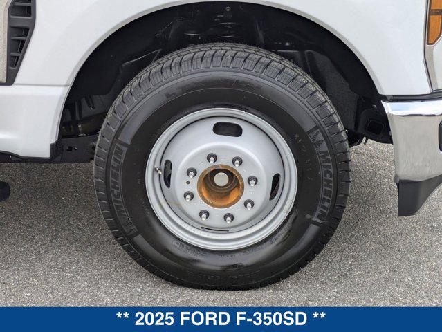 new 2025 Ford F-350 car, priced at $56,405