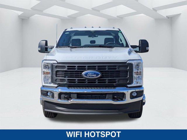 new 2024 Ford F-350 car, priced at $66,420