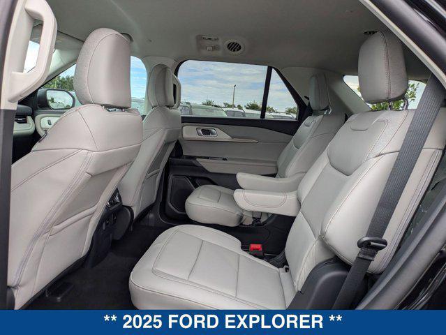 new 2025 Ford Explorer car, priced at $43,425
