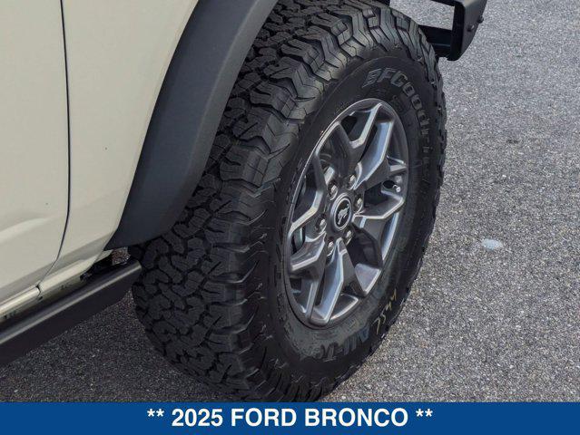 new 2025 Ford Bronco car, priced at $55,365
