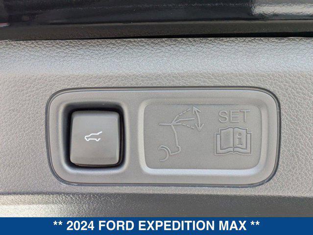 new 2024 Ford Expedition car, priced at $72,470