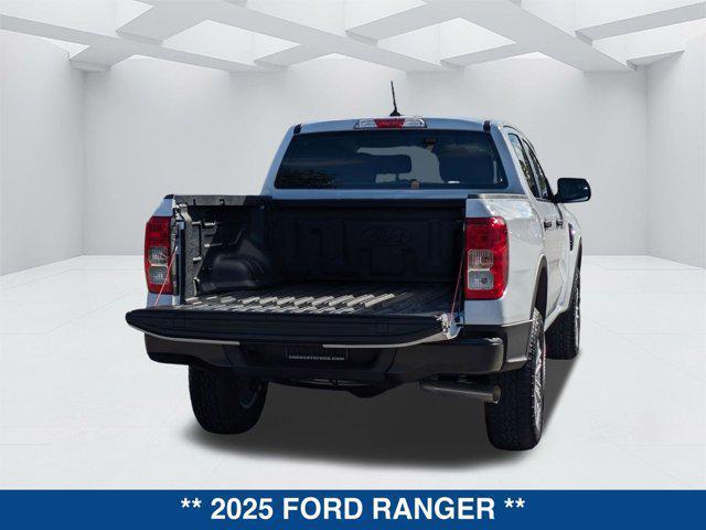new 2025 Ford Ranger car, priced at $33,590