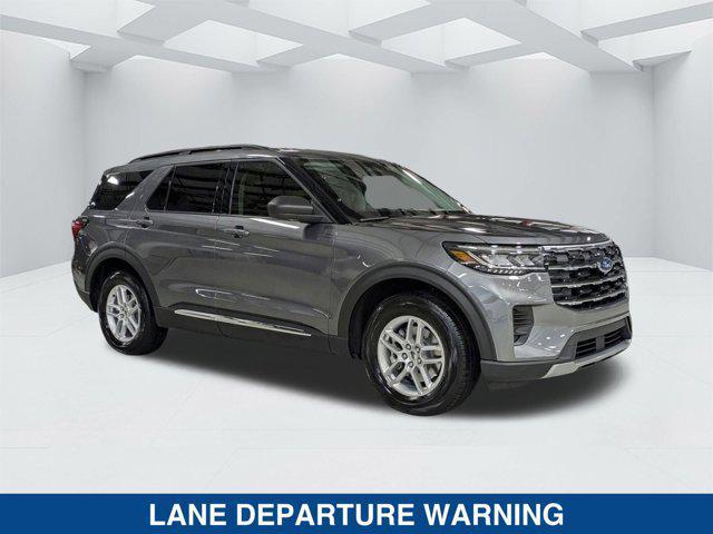 new 2025 Ford Explorer car, priced at $38,745