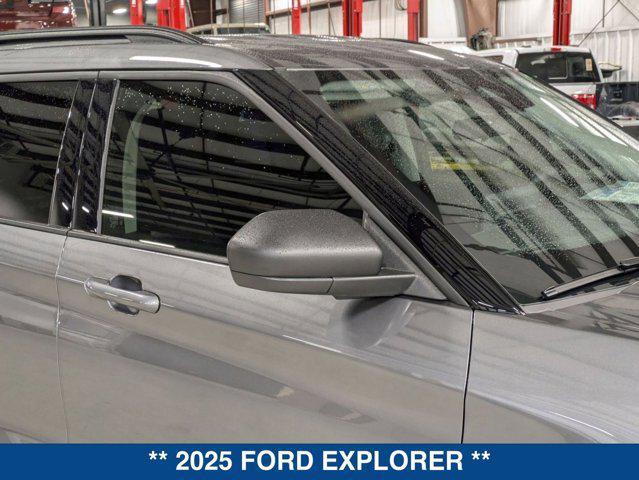 new 2025 Ford Explorer car, priced at $38,745