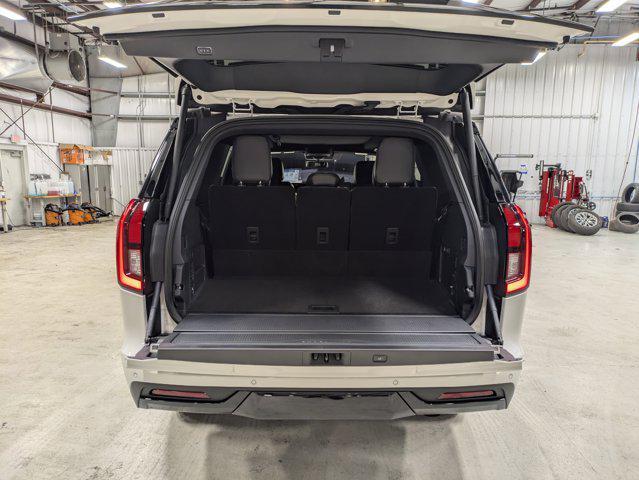 new 2025 Ford Expedition car, priced at $84,020
