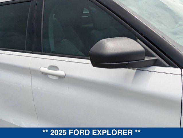 new 2025 Ford Explorer car, priced at $46,215