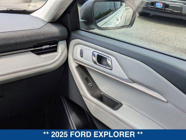 new 2025 Ford Explorer car, priced at $46,215