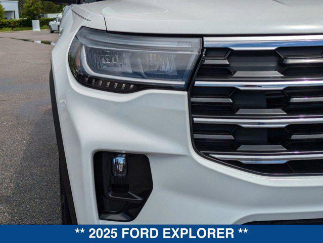 new 2025 Ford Explorer car, priced at $46,215