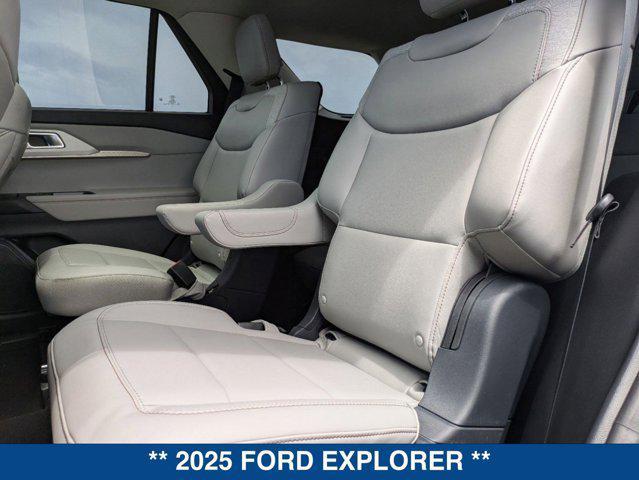 new 2025 Ford Explorer car, priced at $46,215