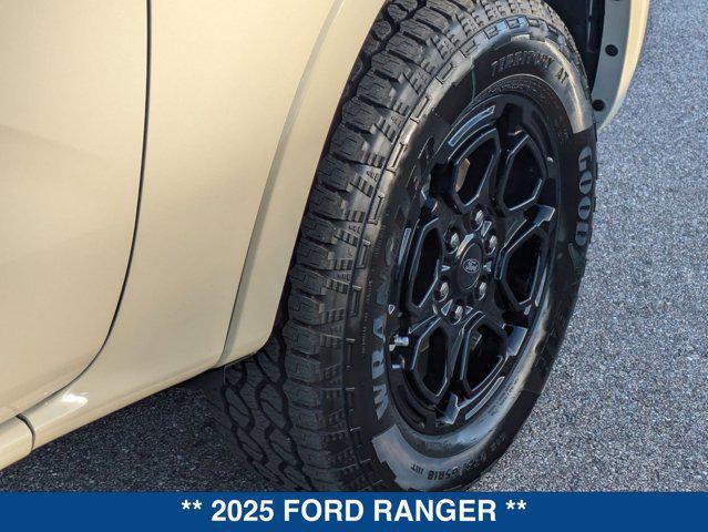 new 2025 Ford Ranger car, priced at $40,575