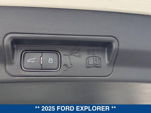 new 2025 Ford Explorer car, priced at $53,215