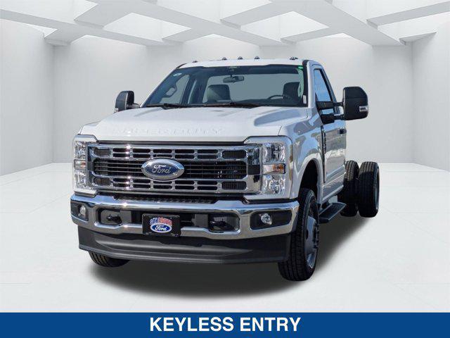 new 2025 Ford F-350 car, priced at $54,185