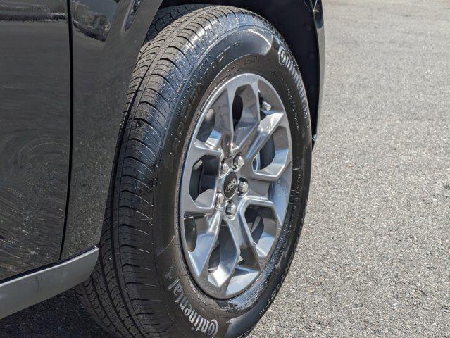 new 2025 Ford Maverick car, priced at $31,090