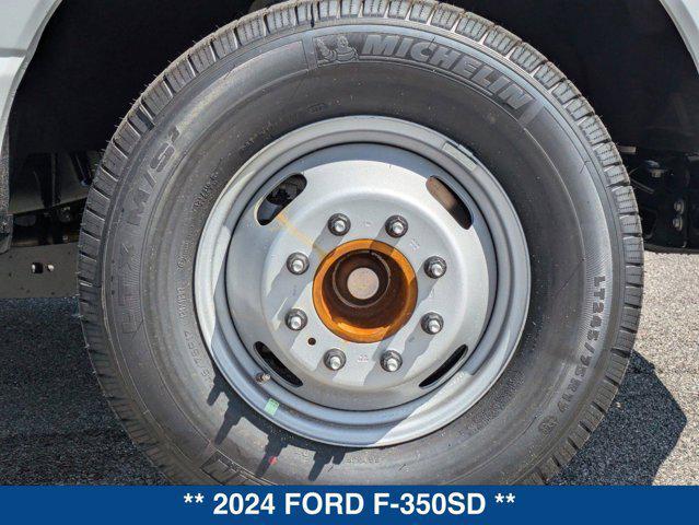 new 2024 Ford F-350 car, priced at $55,975