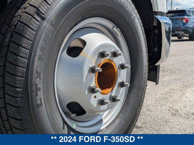 new 2024 Ford F-350 car, priced at $55,975