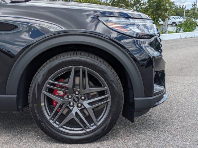 new 2025 Ford Explorer car, priced at $59,660