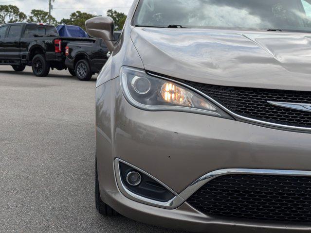 used 2017 Chrysler Pacifica car, priced at $9,500