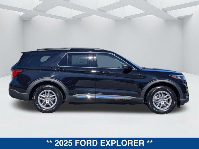 new 2025 Ford Explorer car, priced at $38,745