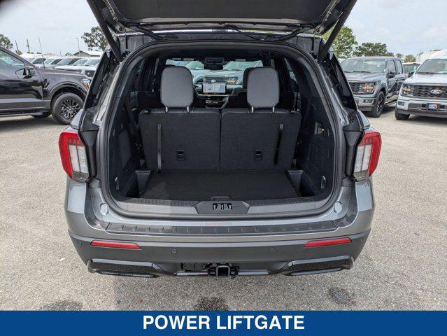 new 2025 Ford Explorer car, priced at $48,604