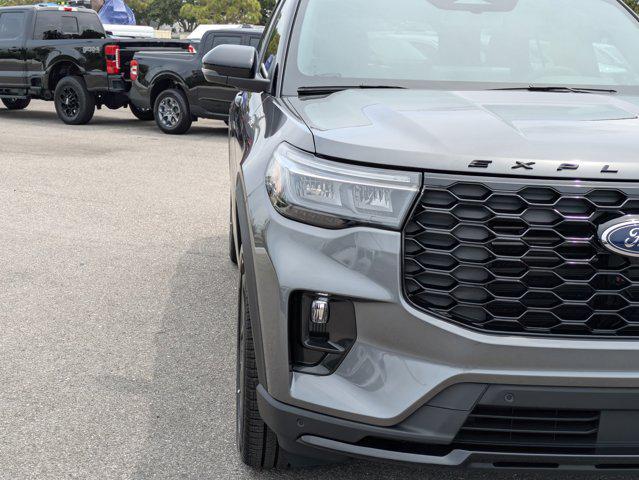 new 2025 Ford Explorer car, priced at $52,440